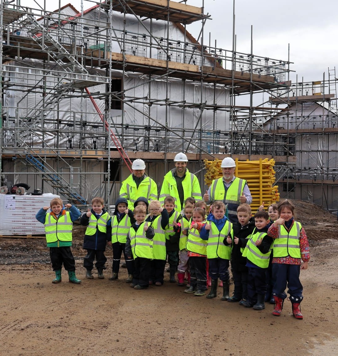 Grouwp With Everyone 1